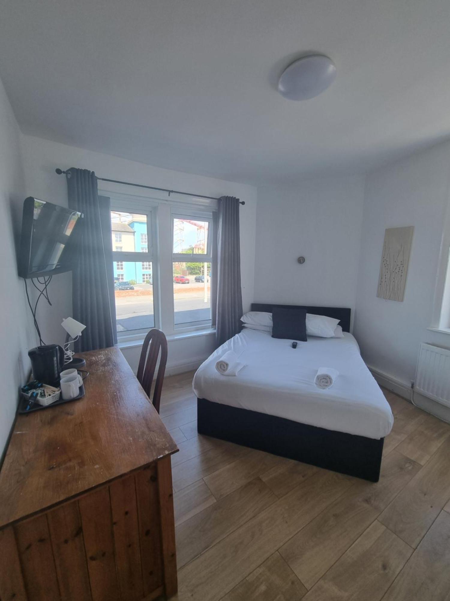 Burlington West Hotel Blackpool Room photo